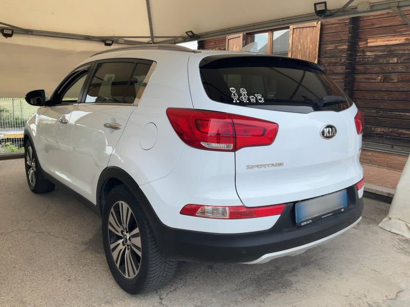 Kia Sportage 2.0 CRDi Feel 4WD 2015 – снимка 6