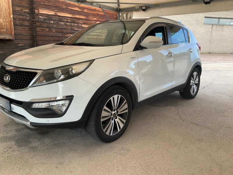 Kia Sportage 2.0 CRDi Feel 4WD 2015 – снимка 2