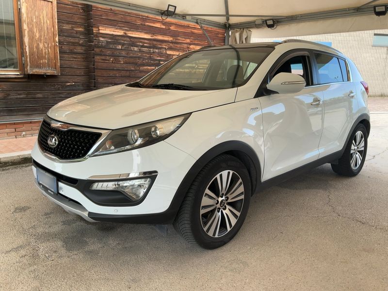 Kia Sportage 2.0 CRDi Feel 4WD 2015 – снимка 1