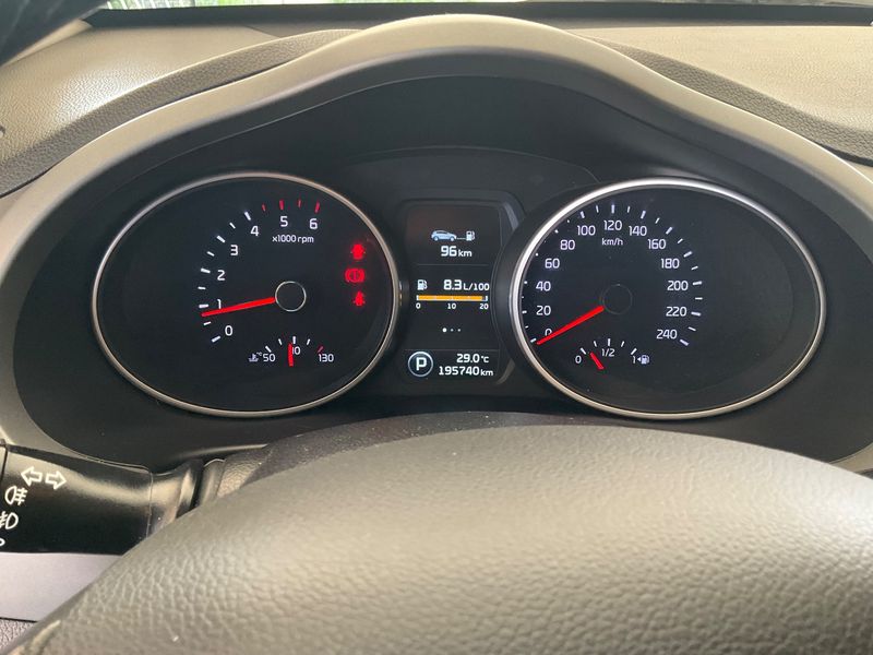 Kia Sportage 2.0 CRDi Feel 4WD 2015 – снимка 18