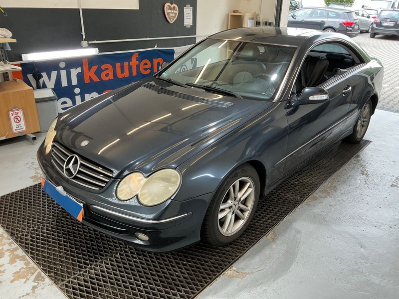 Mercedes-Benz CLK-Klasse CLK 240 Avantgarde 2002 – снимка 1