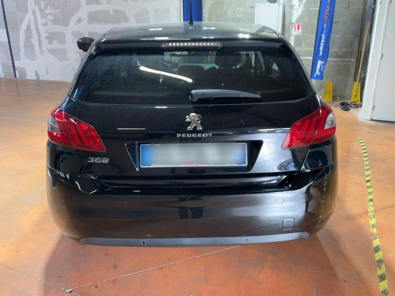 Peugeot 308 1.6 Blue-HDi Style 2016 – снимка 7