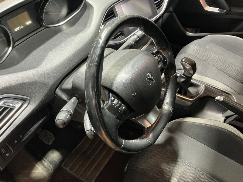 Peugeot 308 1.6 Blue-HDi Style 2016 – снимка 29