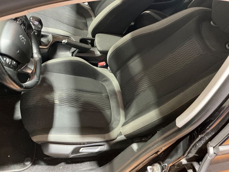 Peugeot 308 1.6 Blue-HDi Style 2016 – снимка 31