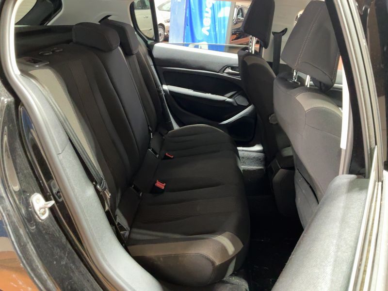Peugeot 308 1.6 Blue-HDi Style 2016 – снимка 19