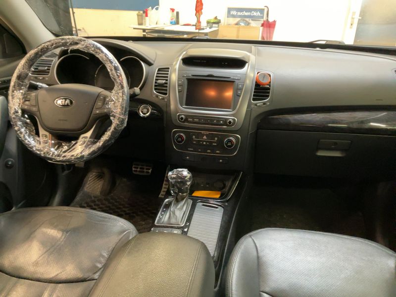 Kia Sorento 2.2 CRDi Platin 4WD 2015 – снимка 17