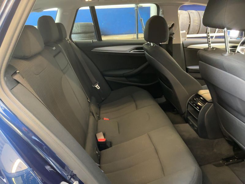 BMW 5er 530d 2018 – снимка 19
