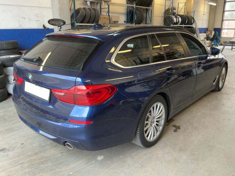BMW 5er 530d 2018 – снимка 8