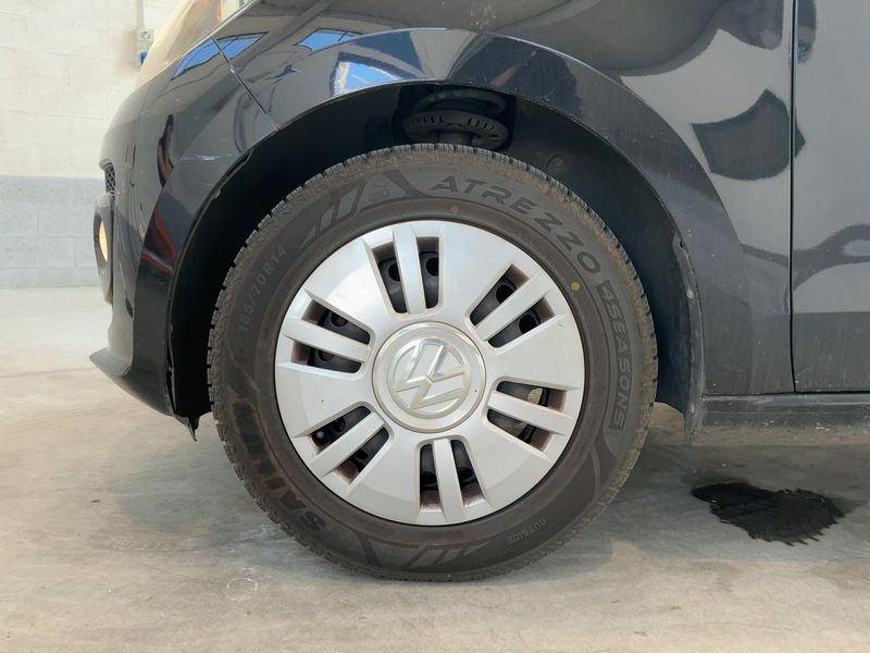 Volkswagen up! 1.0 Move up! 2014 – снимка 3