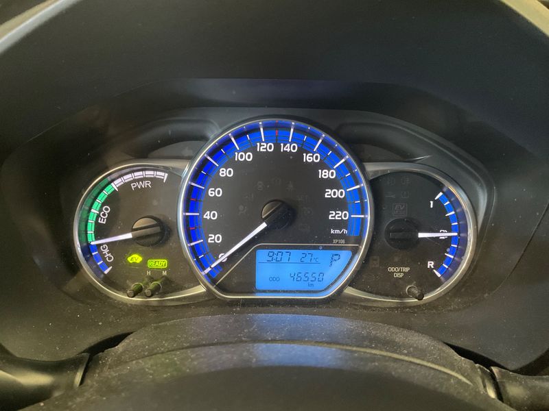 Toyota Yaris 1.5 Hybrid Attitude 2015 – снимка 18