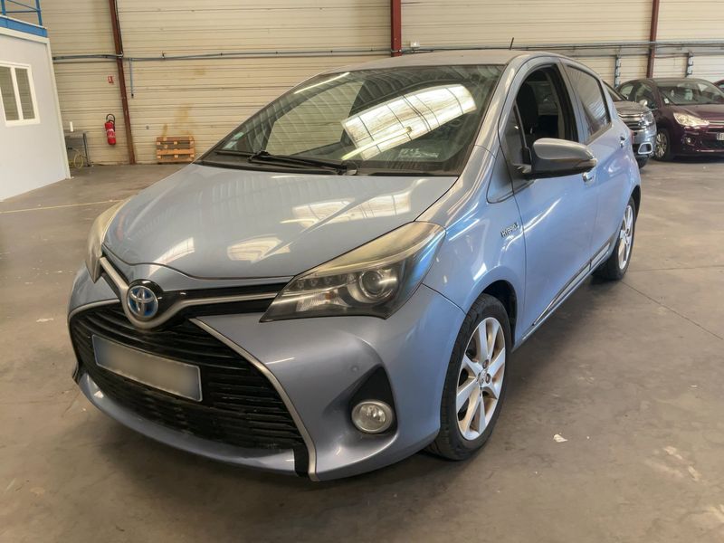 Toyota Yaris 1.5 Hybrid Attitude 2015 – снимка 1