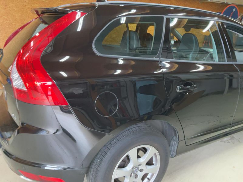 Volvo XC60 2.0 D4 Kinetic 2WD 2016 – снимка 8