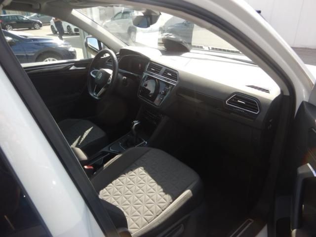 Volkswagen Tiguan 1.4 eHybrid Life 2023 – снимка 10