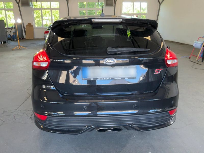 Ford Focus 2.0 EcoBoost ST 2018 – снимка 7