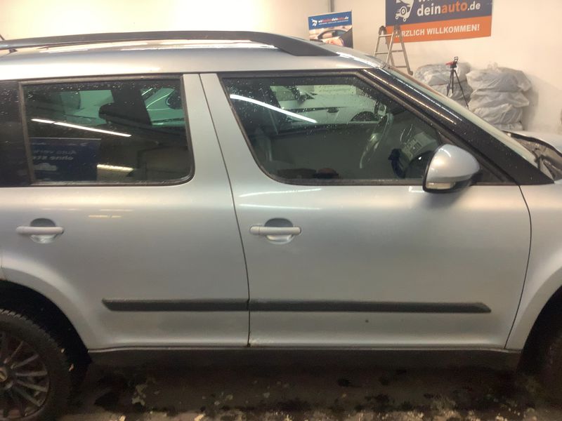 Skoda Yeti 1.8 TSI Active Plus Edition 4x4 2011 – снимка 10