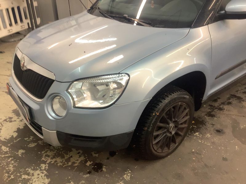 Skoda Yeti 1.8 TSI Active Plus Edition 4x4 2011 – снимка 2