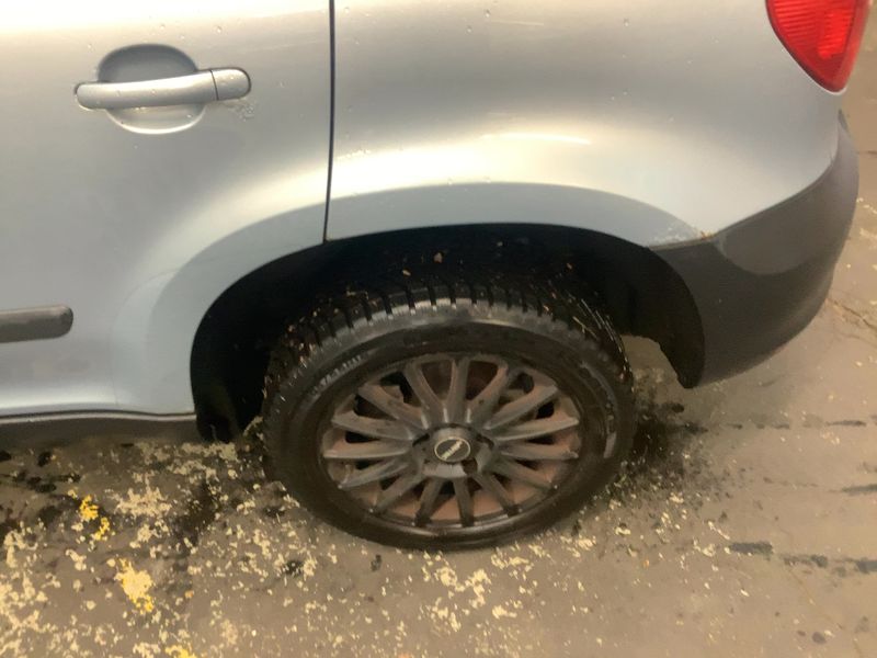 Skoda Yeti 1.8 TSI Active Plus Edition 4x4 2011 – снимка 5