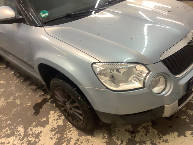 Skoda Yeti 1.8 TSI Active Plus Edition 4x4 2011 – снимка 12