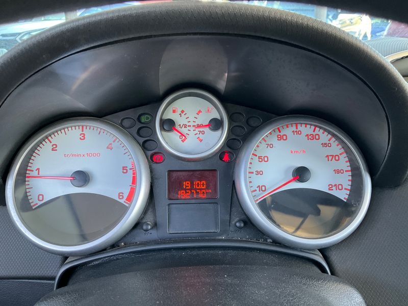 Peugeot 207 1.6 HDi X Line 2006 – снимка 4