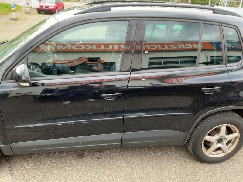 Volkswagen Tiguan 2.0 TDI Track & Field 4Motion 2011 – снимка 4