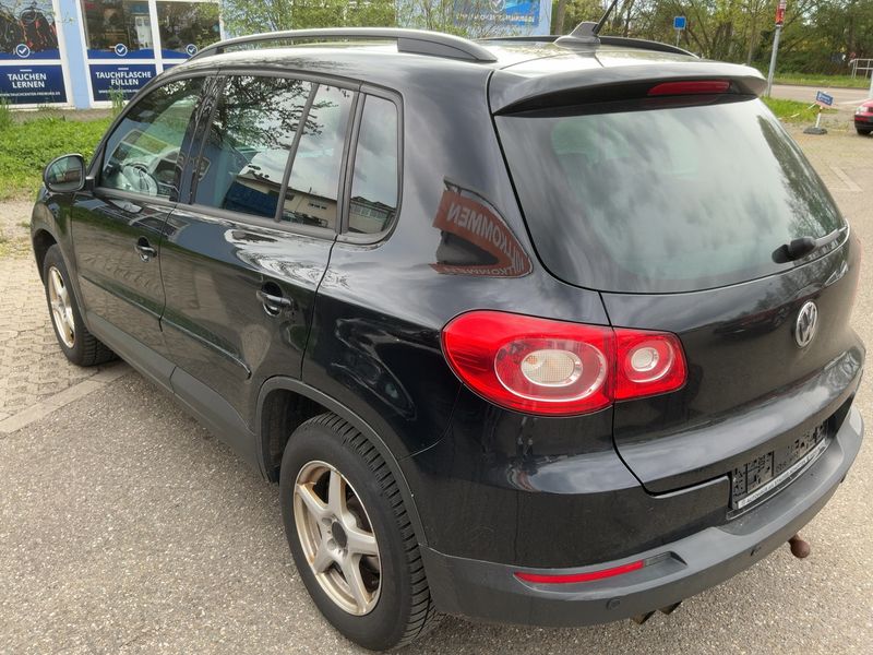 Volkswagen Tiguan 2.0 TDI Track & Field 4Motion 2011 – снимка 6