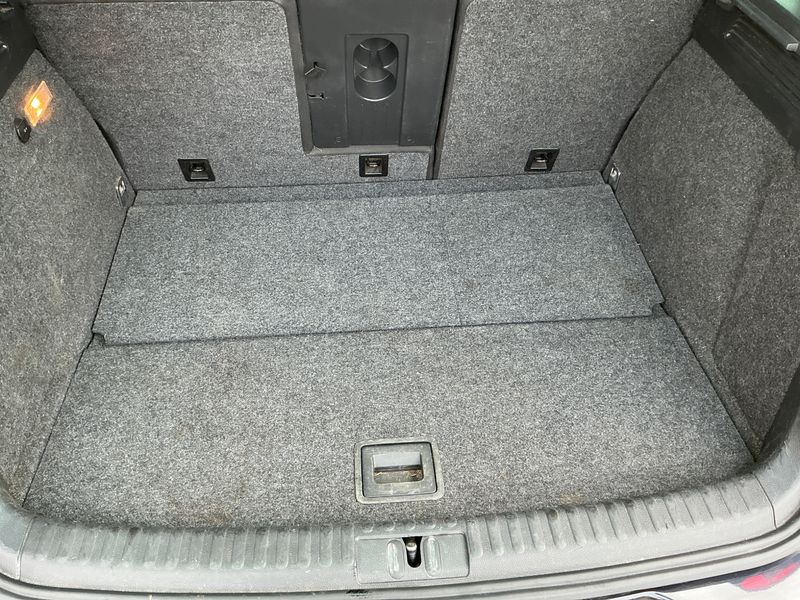 Volkswagen Tiguan 2.0 TDI Track & Field 4Motion 2011 – снимка 33