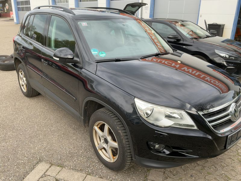 Volkswagen Tiguan 2.0 TDI Track & Field 4Motion 2011 – снимка 12