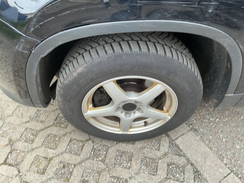 Volkswagen Tiguan 2.0 TDI Track & Field 4Motion 2011 – снимка 3