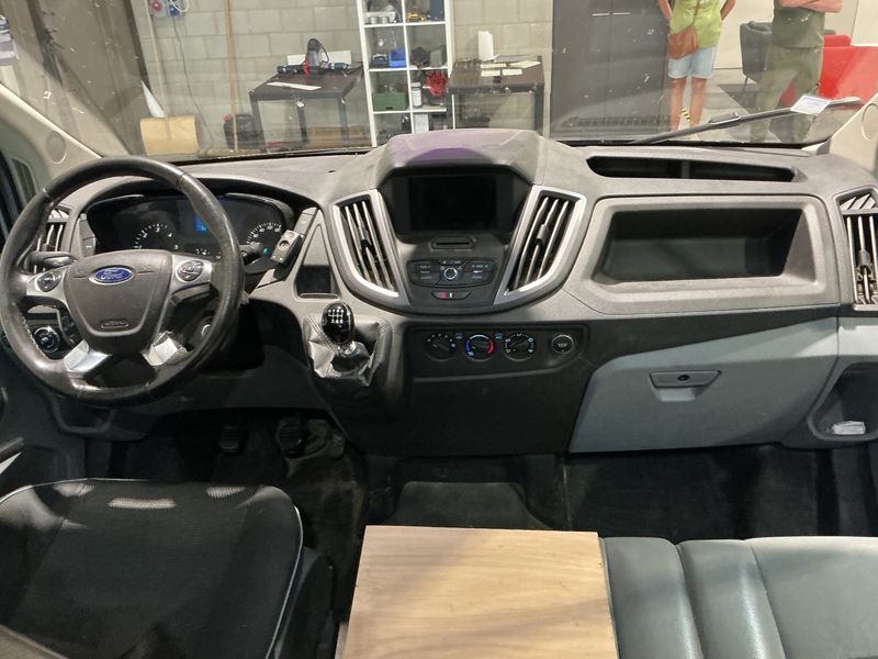 Ford Transit 2.0 TDCi 350 L3 Trend 2018 – снимка 17