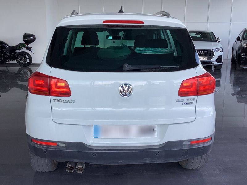 Volkswagen Tiguan 2.0 TDI T1 Sport BlueMotion Tech 2016 – снимка 7