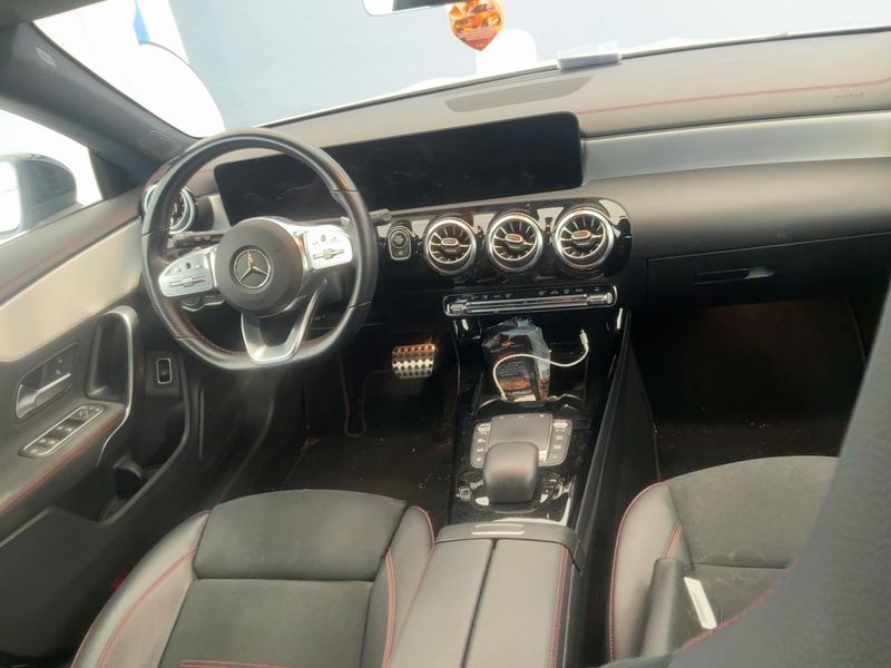 Mercedes-Benz CLA-Klasse CLA 200 d Shooting Brake AMG Line 2022 – снимка 17