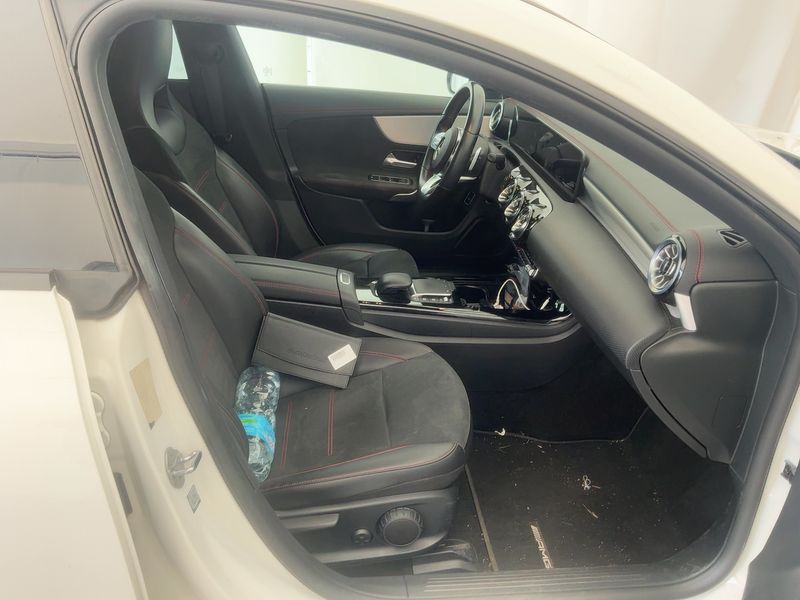 Mercedes-Benz CLA-Klasse CLA 200 d Shooting Brake AMG Line 2022 – снимка 16