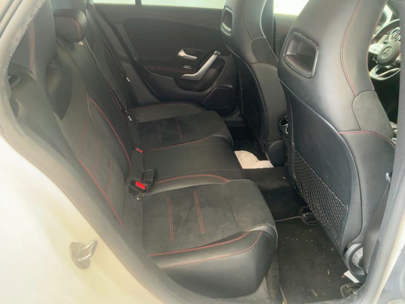 Mercedes-Benz CLA-Klasse CLA 200 d Shooting Brake AMG Line 2022 – снимка 19