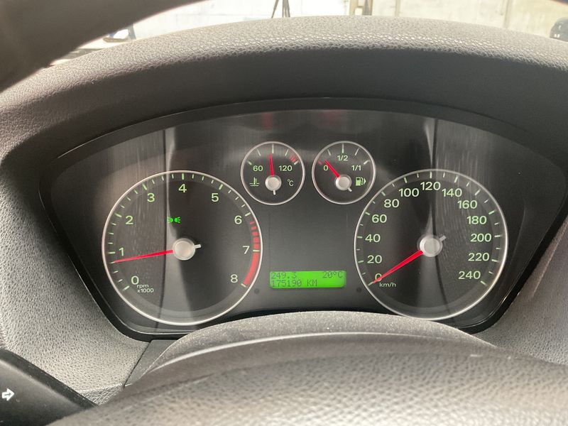 Ford Focus 1.6 Ti-VCT Sport 2007 – снимка 4