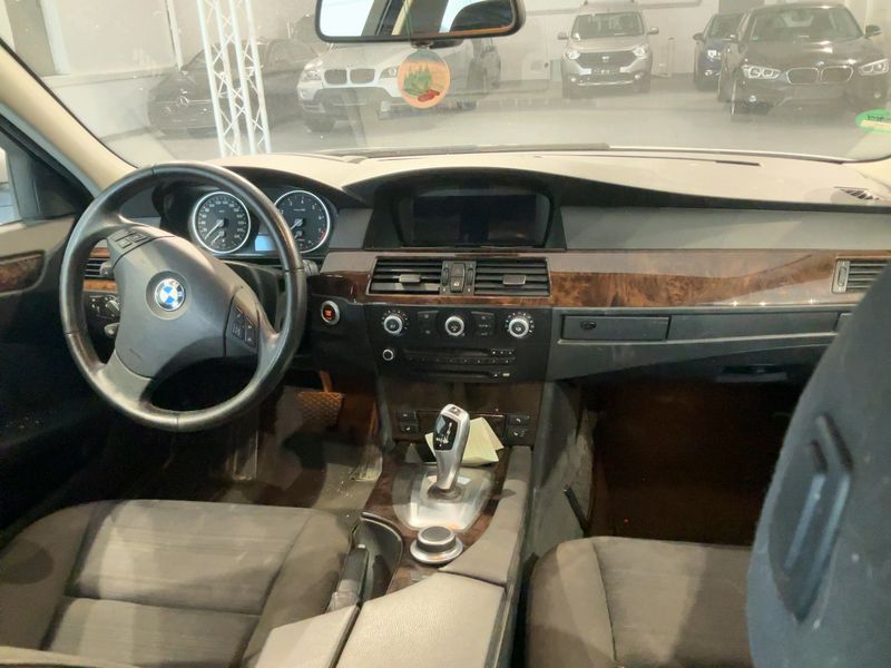 BMW 5er 530i 2007 – снимка 18