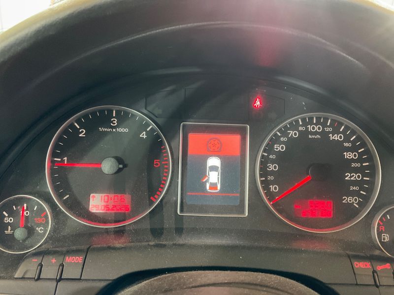 Audi A4 1.9 TDI 2006 – снимка 4