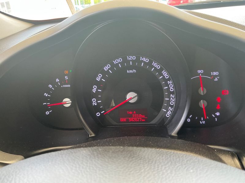 Kia Sportage 1.7 CRDi Drive 4x2 2015 – снимка 18