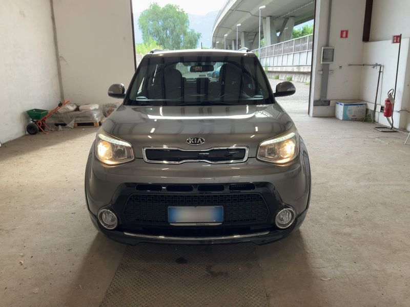 Kia Soul 1.6 CRDi You® Soul 2015 – снимка 14