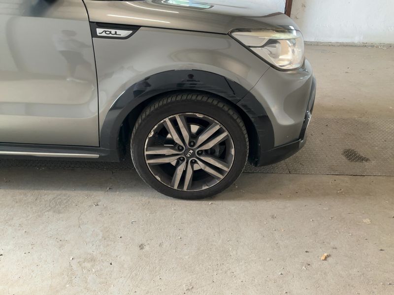 Kia Soul 1.6 CRDi You® Soul 2015 – снимка 11