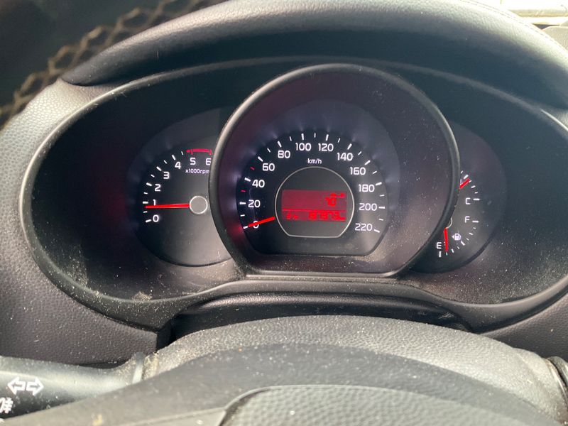 Kia Soul 1.6 CRDi You® Soul 2015 – снимка 18