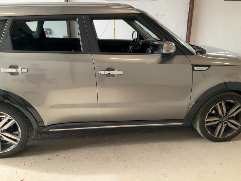 Kia Soul 1.6 CRDi You® Soul 2015 – снимка 10