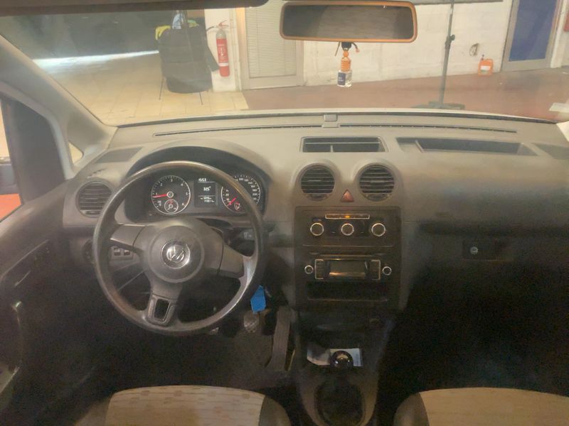 Volkswagen Caddy 1.6 TDI Maxi Kasten 2011 – снимка 17