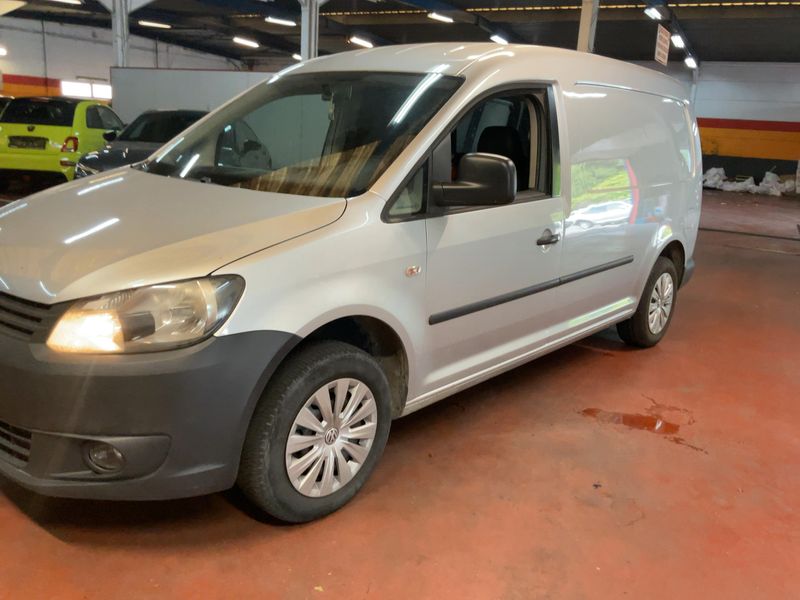Volkswagen Caddy 1.6 TDI Maxi Kasten 2011 – снимка 2
