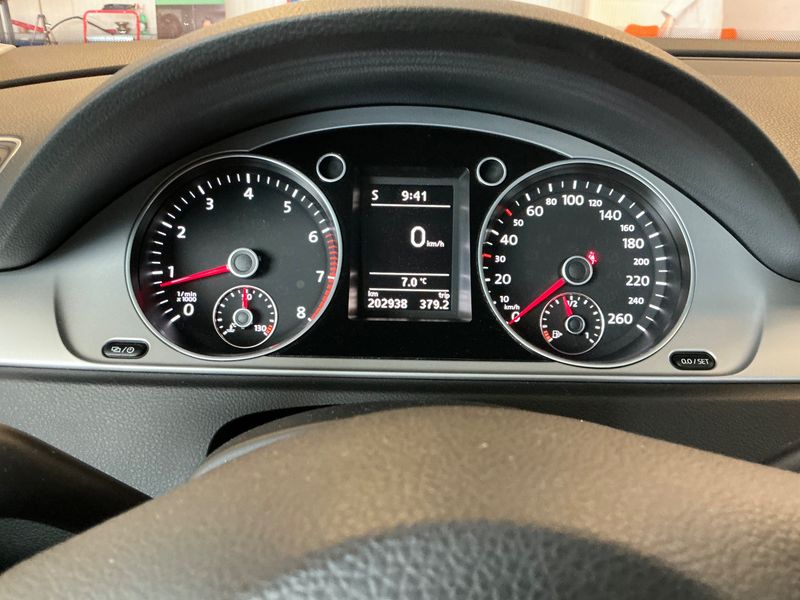 Volkswagen Passat 1.4 TSI Trendline BlueMotion Tech 2014 – снимка 19