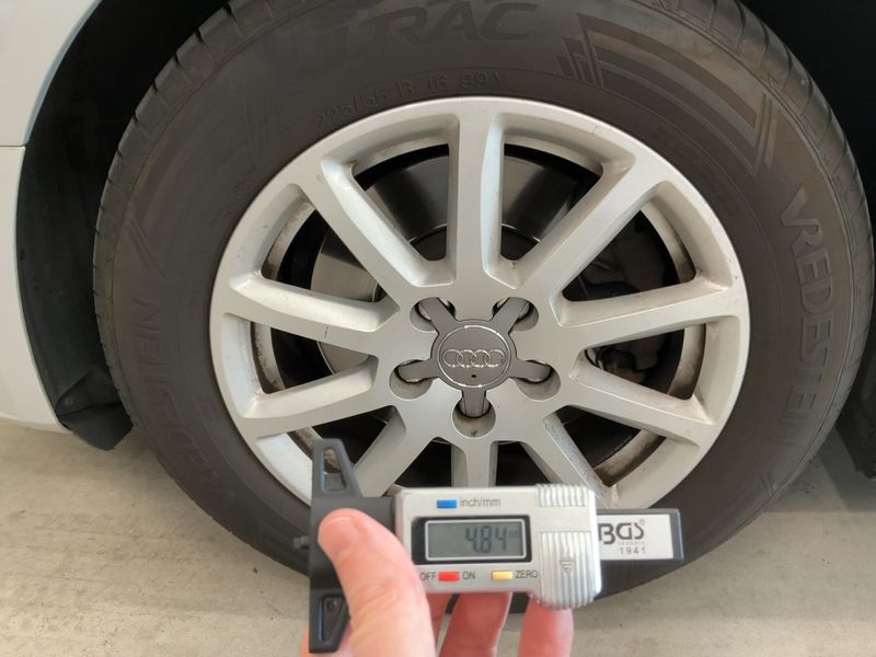 Audi A4 2.0 TDI Attraction 2013 – снимка 16