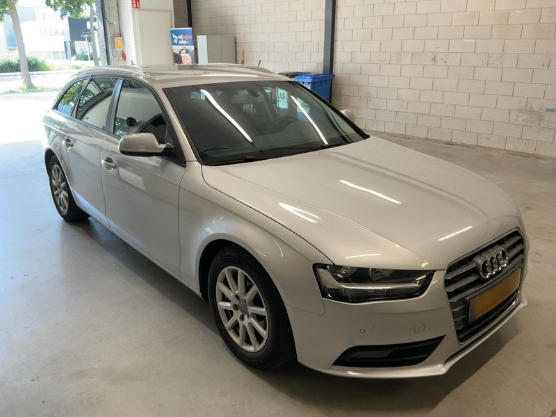 Audi A4 2.0 TDI Attraction 2013 – снимка 8