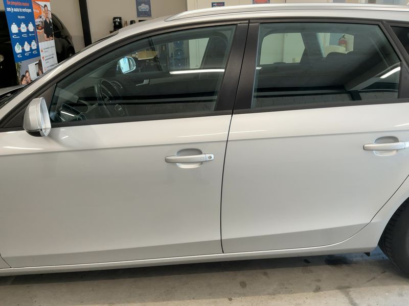 Audi A4 2.0 TDI Attraction 2013 – снимка 4