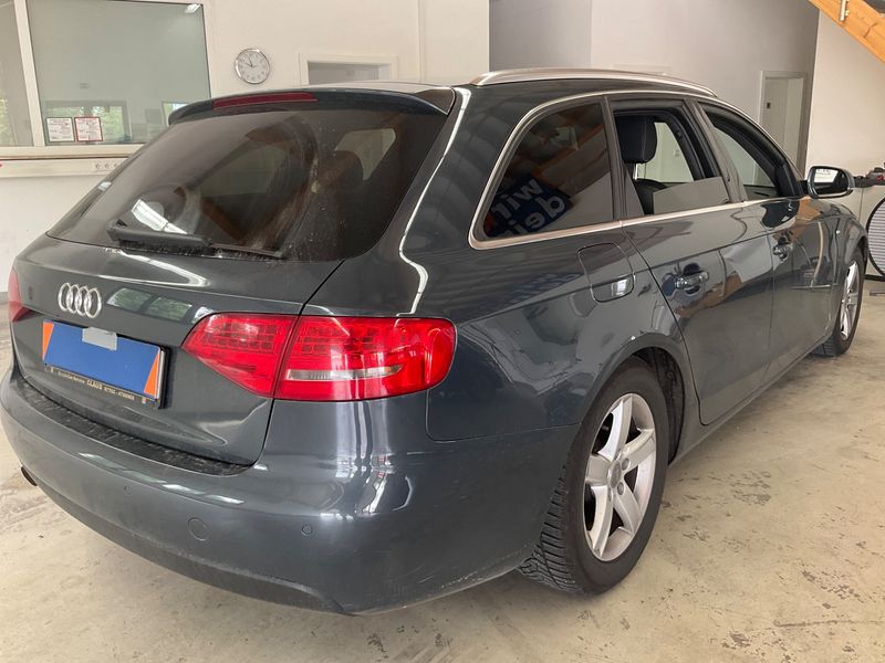 Audi A4 1.8 TFSI S line Sportpaket plus 2011 – снимка 2