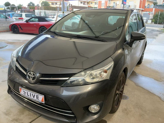 Toyota Verso 1.6 Active 2017 – снимка 1