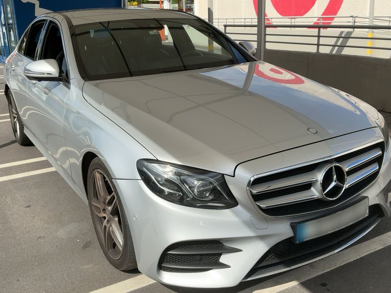 Mercedes-Benz E-Klasse E 220 d AMG Line 2017 – снимка 12
